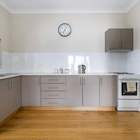 Bradman House Cbd Launceston Invermay + Free Wifi Exterior photo